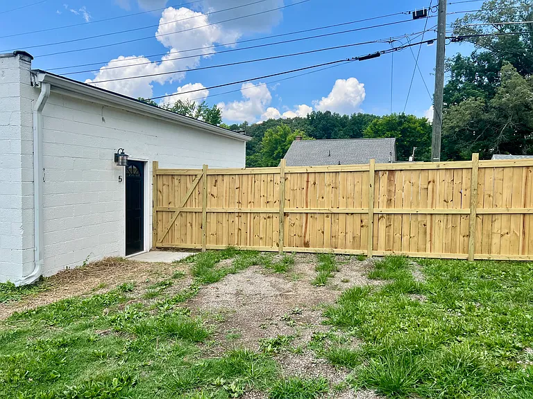 410 Milligan St NE — Photo 17