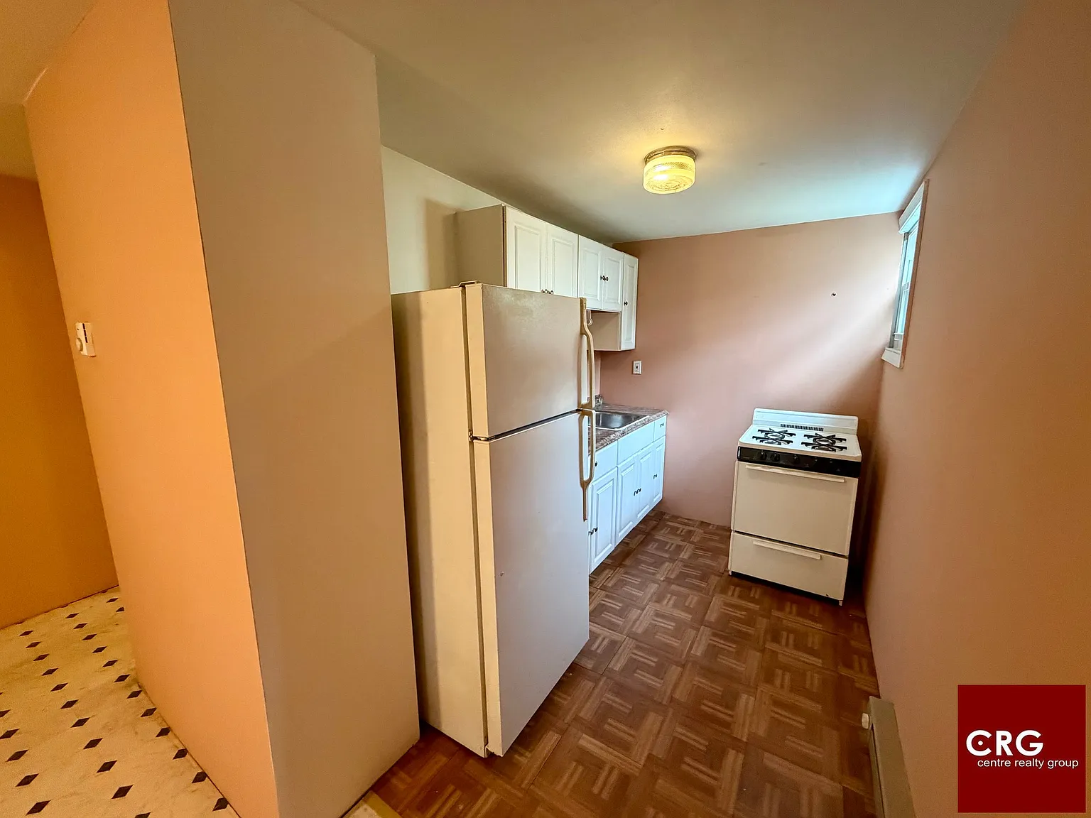 Studio, 1.0 bath, 450 sqft, $1,800 — Photo 3