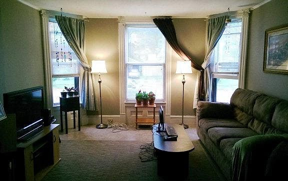 3rd image of 9 Miller St