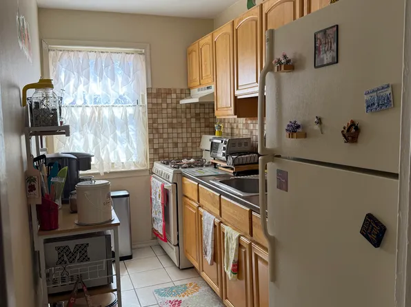 (undisclosed Address), Brooklyn, NY 11228