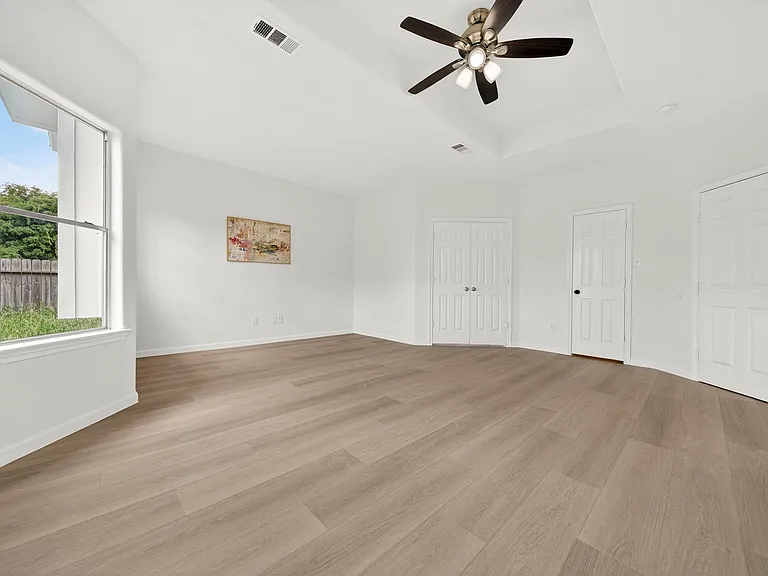 3315 Berzin Ct — Photo 16