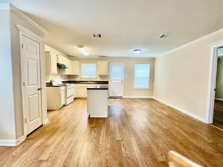 6715 Waterlilly View Ln — Photo 2