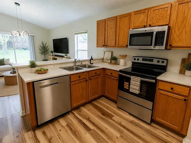 4618 Aguila Pl — Photo 6