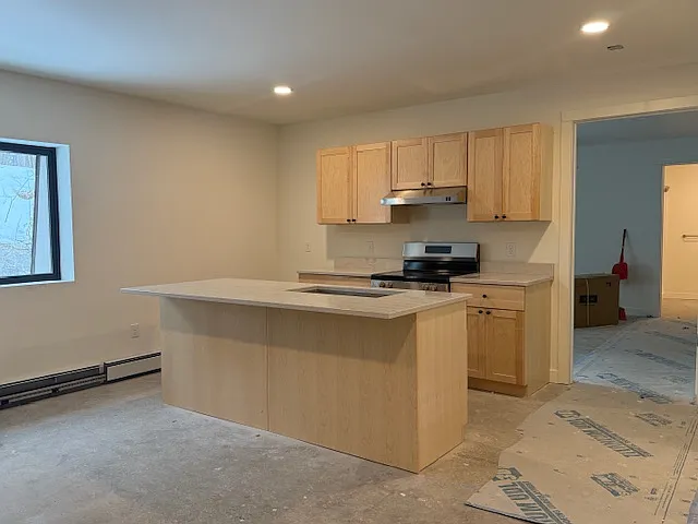 2 bed, 1050 sqft, $1,875 — Photo 4