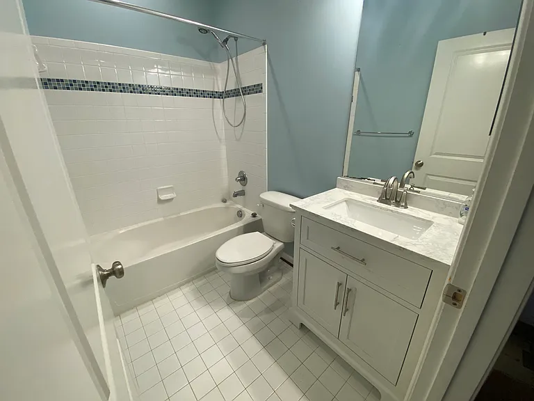 258 Woodstream Blvd — Photo 6