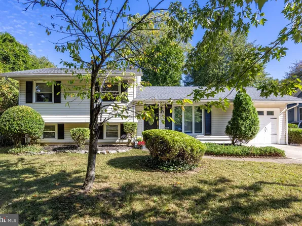 47 Grant Ave, Cherry Hill, NJ 08002