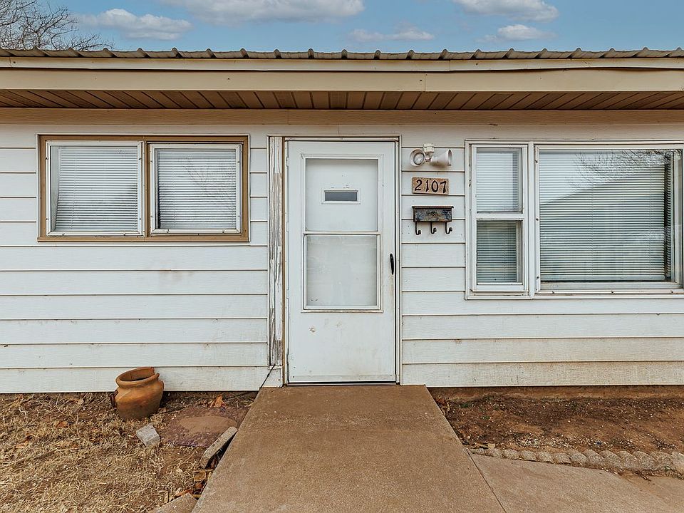 1st image of 2107 48th St