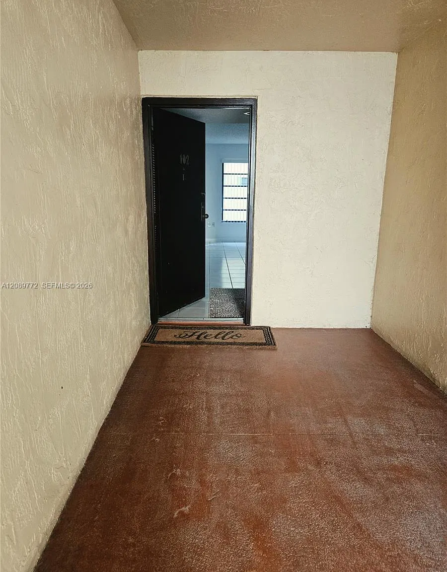 Kenland Bend North Condo — Photo 3
