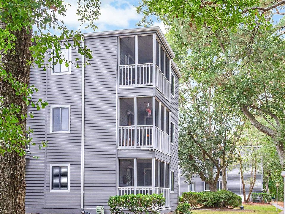 1st image of 10170 Beach Dr. SW #305
