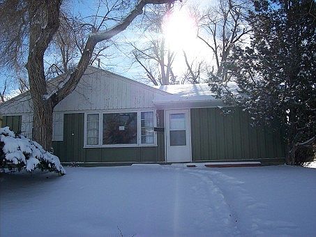 2nd image of 437 E 14th St