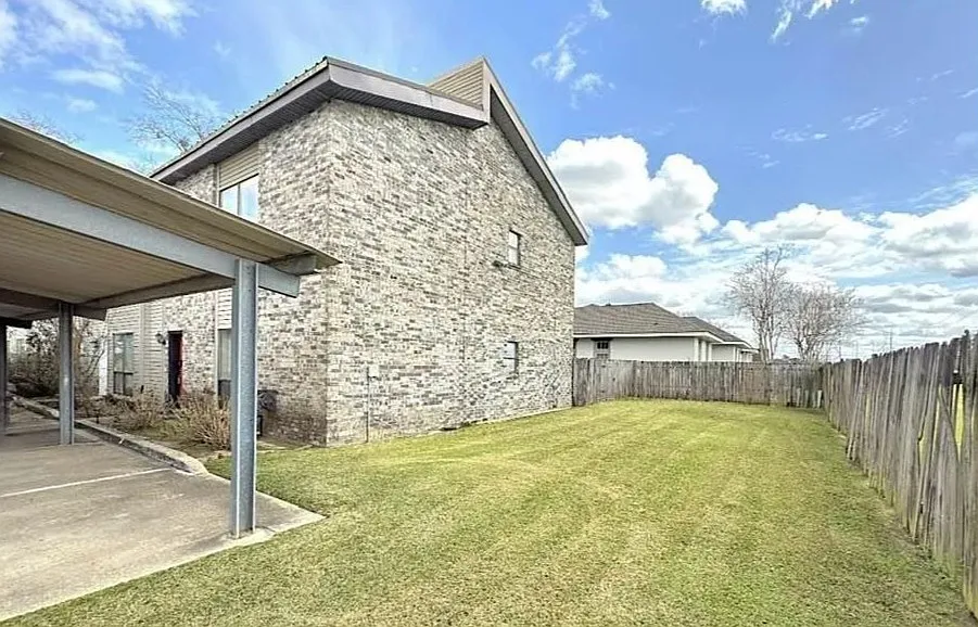 8024 Picardy Avenue Unit E - 1 — Photo 1