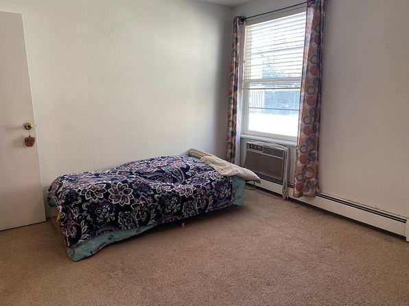 2130 S Vaughn Way Unit 202E