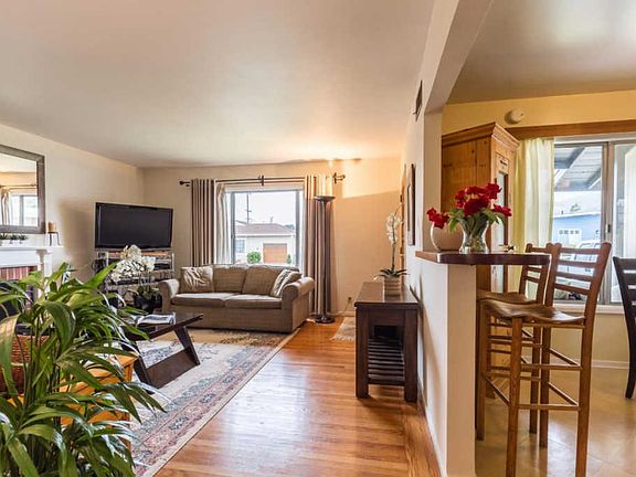 4th image of 412 Ferndale Ave
