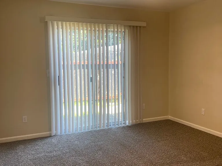 802 Cally Ct — Photo 20