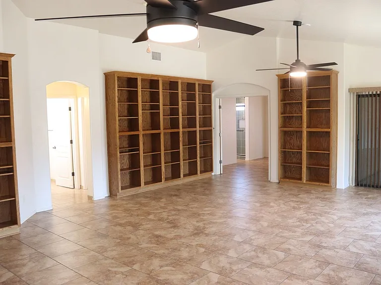 5379 Almosa St — Photo 7