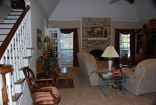 4th image of 10642 Lakeshore Dr
