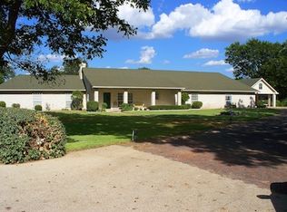 2759 Bandera Hwy, Kerrville, TX 78028