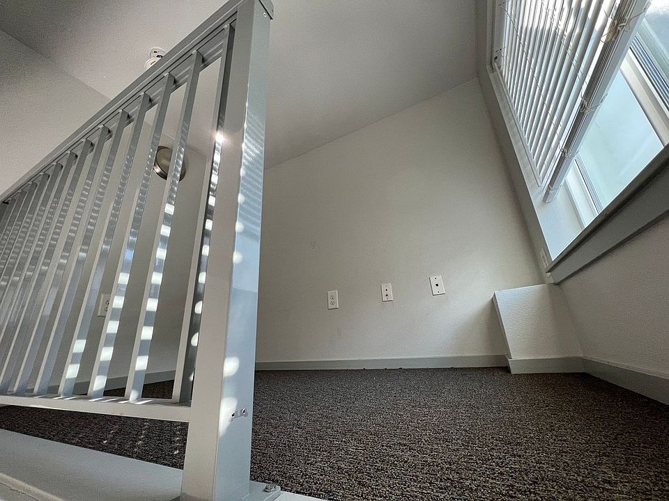 2nd image of 3266 SW Avalon Way #C501