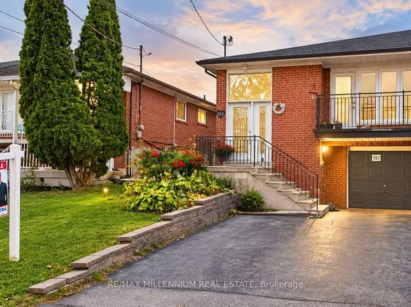 151 Ardwick Blvd, Toronto, ON M9M 1W3