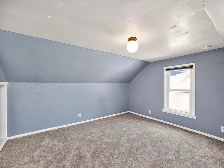 Upper level bedroom 4
