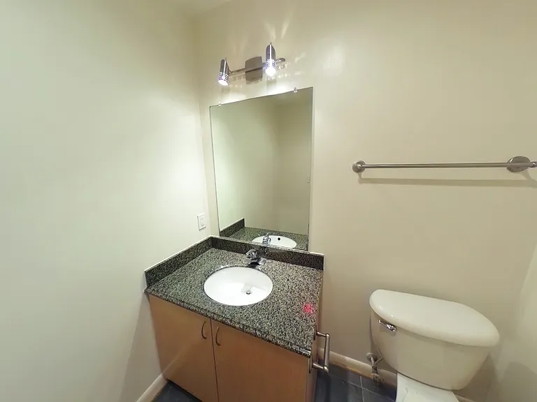 1011 W Marshall St #135 — Photo 3
