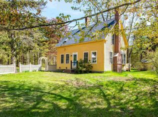 4 Lee Hook Rd, Lee, NH 03861