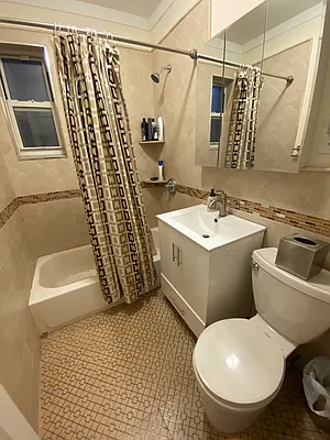 Rented by Voro New York | media 69