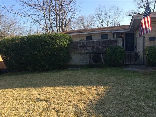 1st image of 867 Berkinshire Dr