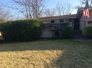 867 Berkinshire Dr, Dallas, TX 75218