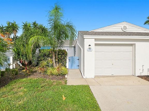 2nd image of 825 WATERSIDE LANE