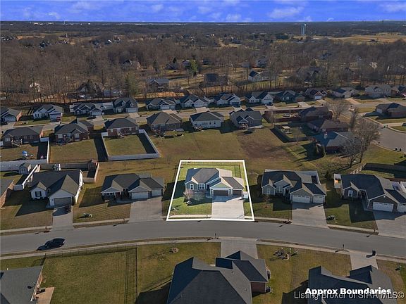 3rd image of 6426 Goldrush Boulevard