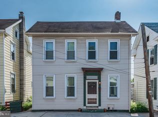 14 S Washington St, Mechanicsburg, PA