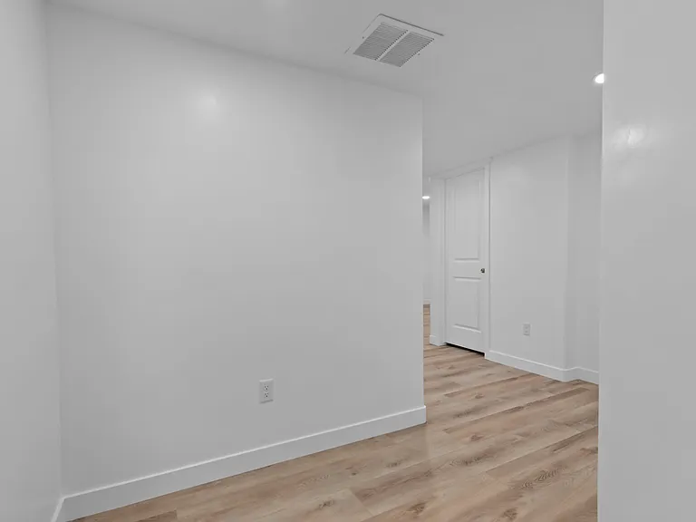 4052 W Harper Ln #128 — Photo 24