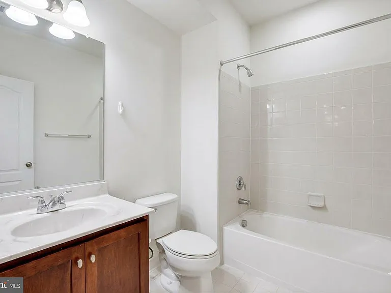 43140 Whelplehill Ter — Photo 22