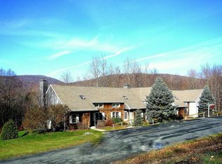 1052 Beaver Pond Mdws, Hancock, MA 01237