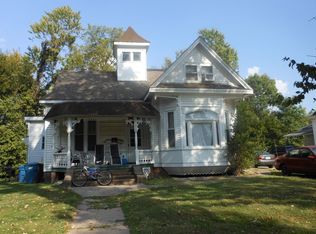 312 S Fillmore St #C, Edwardsville, IL 62025