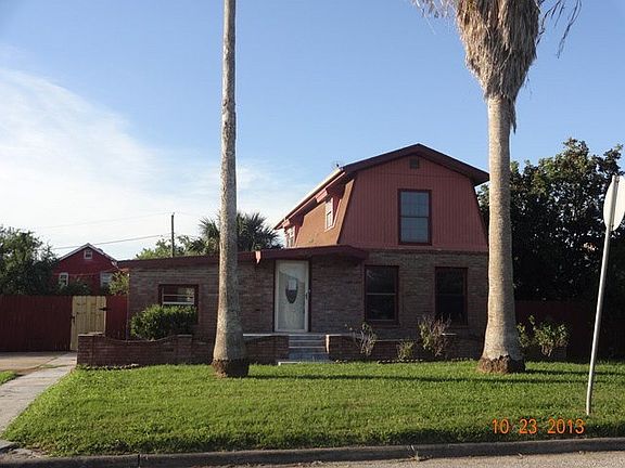 5th image of 303 W 2nd St