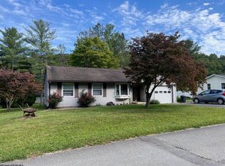 129 Poplar Dr, Beverly, WV 26253