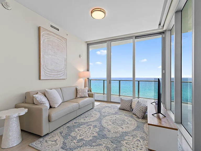 3100 N Ocean Dr #H-1804 — Photo 11