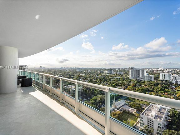 2nd image of 1643 Brickell Ave APT 2506