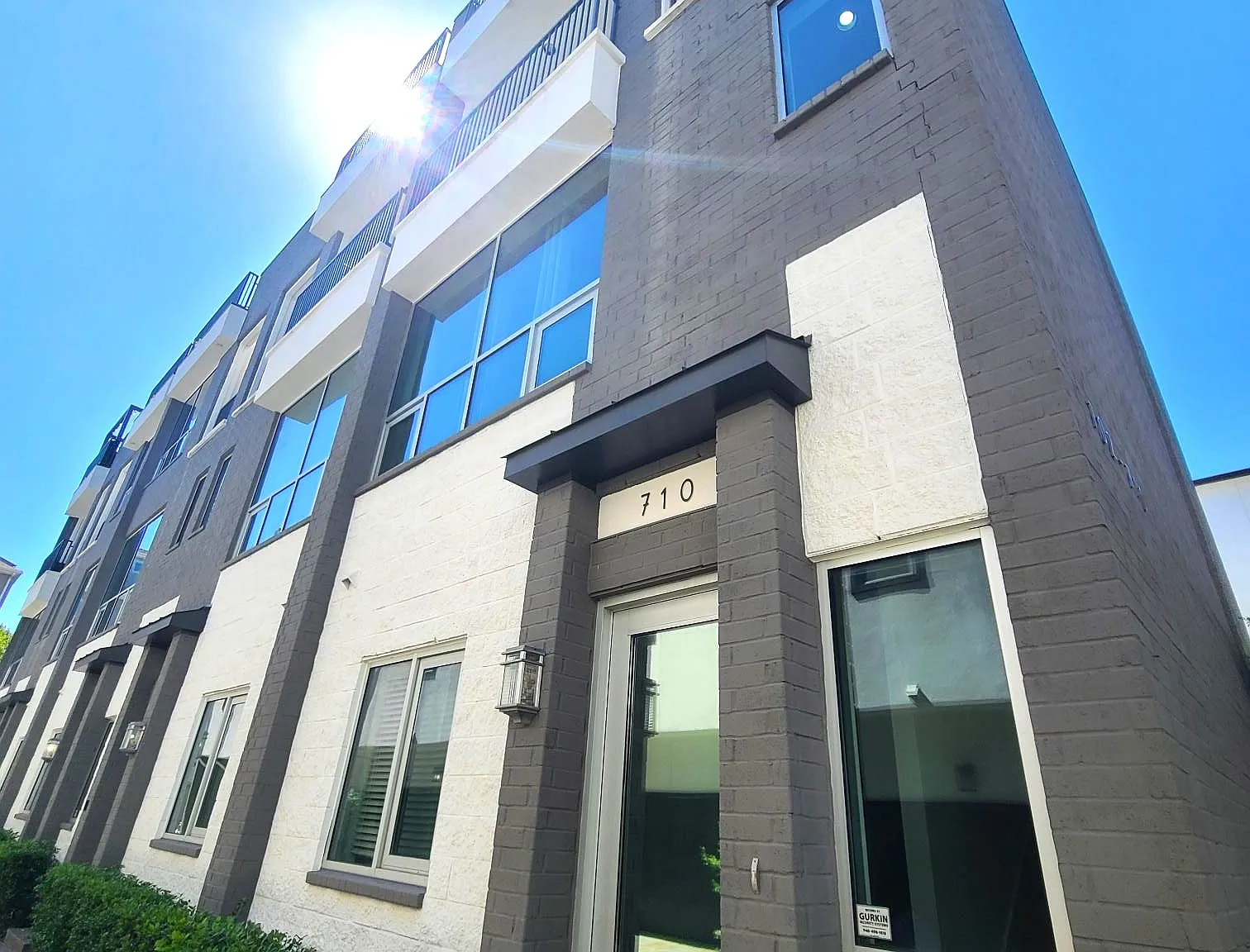 2 bed, 2.5 bath, 1766 sqft, $2,750 — Photo 1
