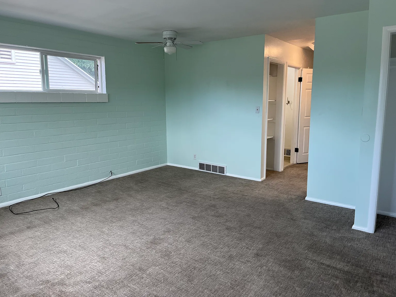 2 bed, 750 sqft, $1,195 — Photo 3