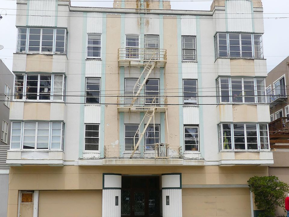 1st image of 4930 Fulton St #305