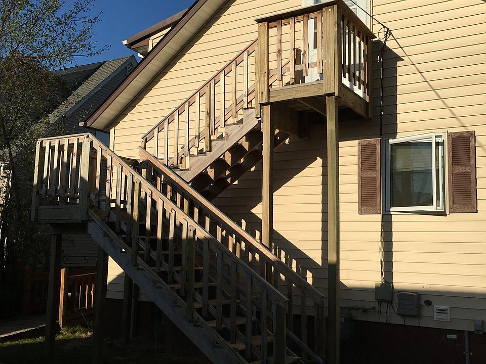 Stairs to Entrance (upper half of Duplex)