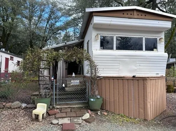 20521 State Highway 88 #17, Pine Grove, CA 95665