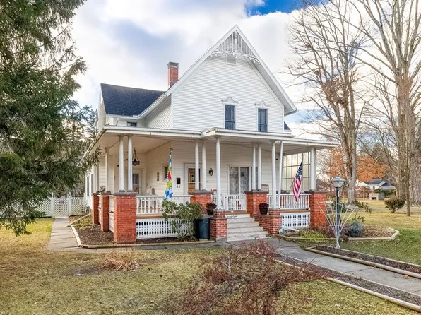 228 W Main St, Elkland, PA 16920