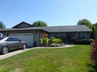 192 Zephyr Ct, Roseburg, OR 97471