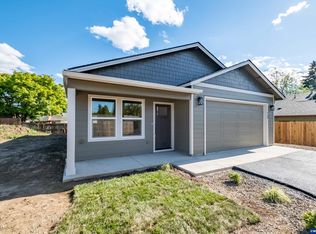 730 E Elmore St, Lebanon, OR 97355