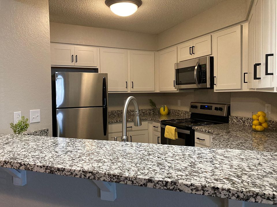 Thomas Lake Pointe Apartment Rentals Eagan, MN Zillow