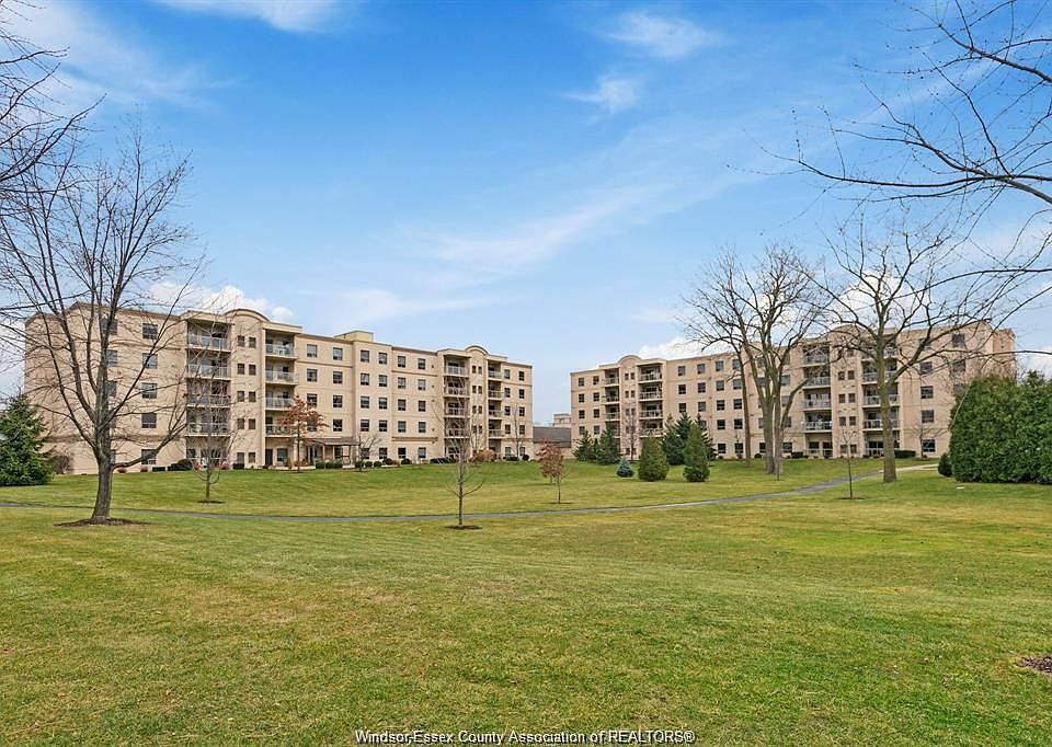 315 Village Grove Dr 103, Tecumseh, ON N8N 5G4 Zillow